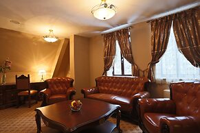 Rubezahl Marienbad Luxury Historical Castle Hotel & Golf - Castle Hote