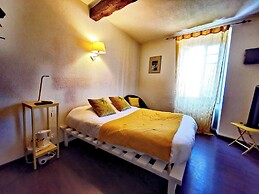 Logis Auberge La Barguillère