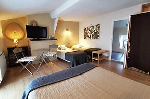 Logis Auberge La Barguillère