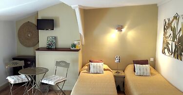 Logis Auberge La Barguillère