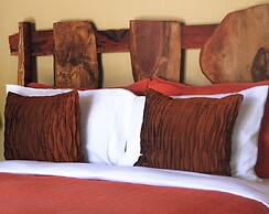 Gwango Elephant Lodge