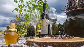 Etno Garden Exclusive