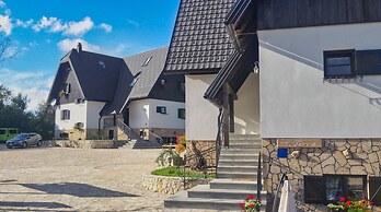 Etno Garden Exclusive