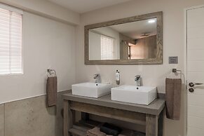 Cayley Mountain Resort