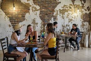 Cayley Mountain Resort