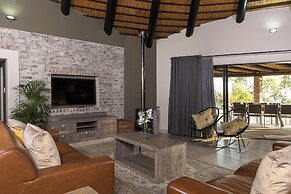 Cayley Mountain Resort