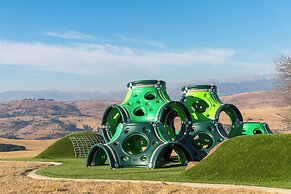 Cayley Mountain Resort