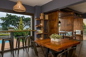 Cayley Mountain Resort