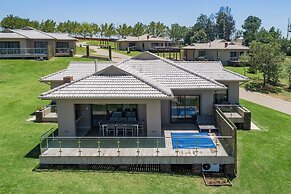 Cayley Mountain Resort