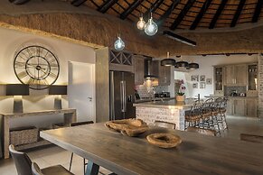 Cayley Mountain Resort