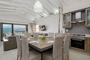 Cayley Mountain Resort