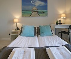 IRS ROYAL APARTMENTS - IRS Albatros