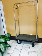 Travelodge by Wyndham Reno Downtown