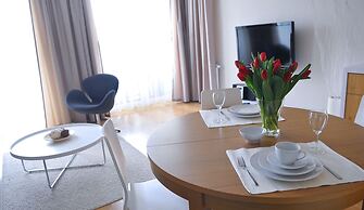 IRS ROYAL APARTMENTS - IRS Fregata