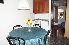 Bungalow Beach Hotel