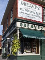 Greaves Sweet Escape