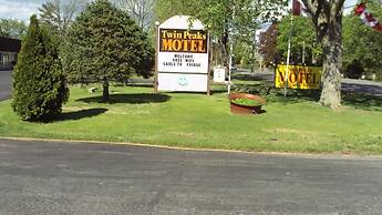 Twin Peaks Motel