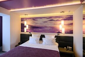 AHOTELS design style on Tolstogo