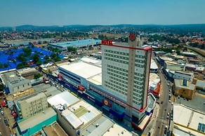 Mega Moda Hotel