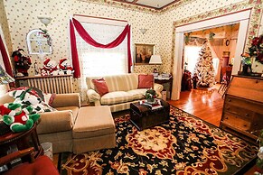 3rd Street Nest Bed & Breakfast