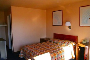 Travelers Inn Topeka