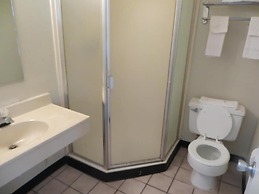 Travelers Inn Topeka