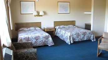 Travelers Inn Topeka