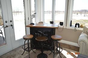 Wenzler's Landing Bed & Breakfast