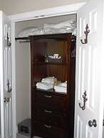 Wenzler's Landing Bed & Breakfast