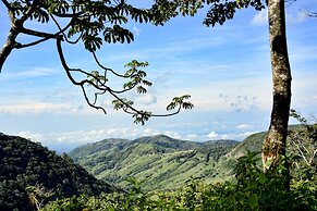 Valle Escondido Nature Reserve Hotel & Farm
