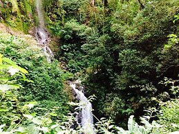 Valle Escondido Nature Reserve Hotel & Farm