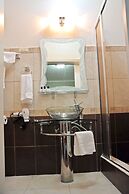 Culture Crossroads Inn