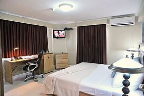 Culture Crossroads Inn