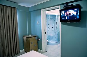 Culture Crossroads Inn