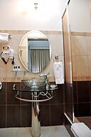 Culture Crossroads Inn