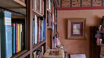 Manderley Bed and Breakfast