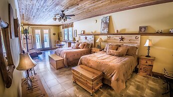 Elktrace Bed & Breakfast