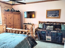 Elktrace Bed & Breakfast