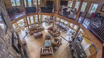 Elktrace Bed & Breakfast