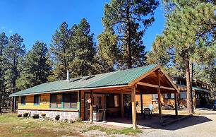 Elktrace Bed & Breakfast