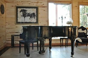 Elktrace Bed & Breakfast