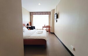 Fuente Oro Business Suites Cebu powered by Cocotel