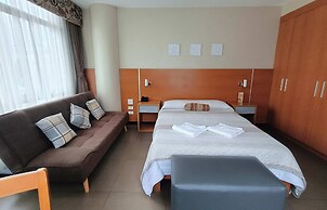 Fuente Oro Business Suites Cebu powered by Cocotel