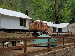Indian Flat RV Park - Tent Cabins & Cottages