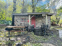 Indian Flat RV Park - Tent Cabins & Cottages