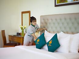 MerPerle Crystal Palace Hotel