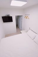 Fully Mini Hotel Insadong