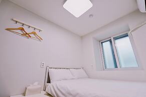 Fully Mini Hotel Insadong