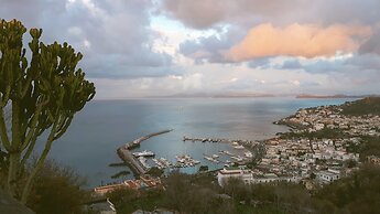 Relais Paradise Villa Janto'