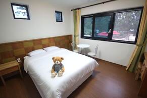 Nomad Pension in Jeju